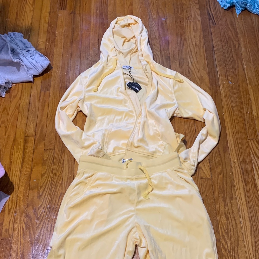 Fashion Nova Pastel Yellow Velour Hoodie & Jogger Set
